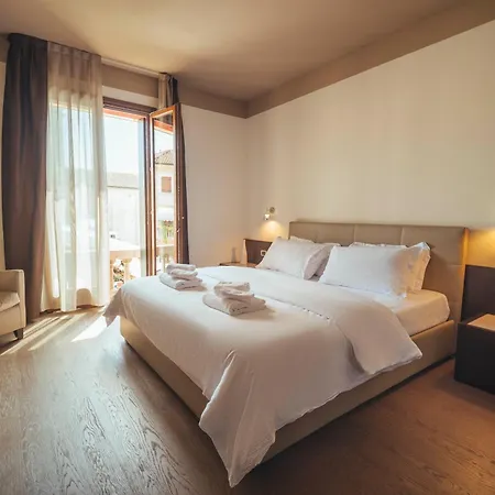 Hotel Palazzo Paradiso 3*