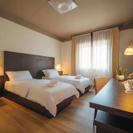 Palazzo Paradiso 3*